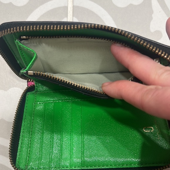 EUC Marc jacobs snapshot wallet - Picture 8 of 8